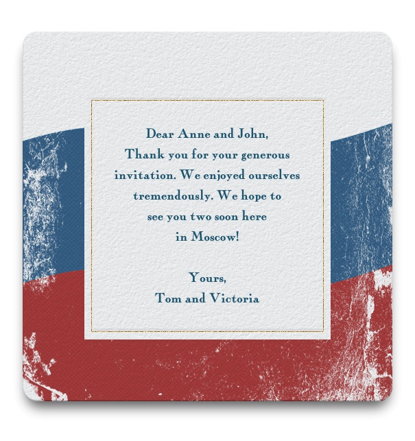 Online Kartenvorlage zum Grillen und zu Cocktails mit russischer Flagge als Hintergrund und weißem Textfeld.