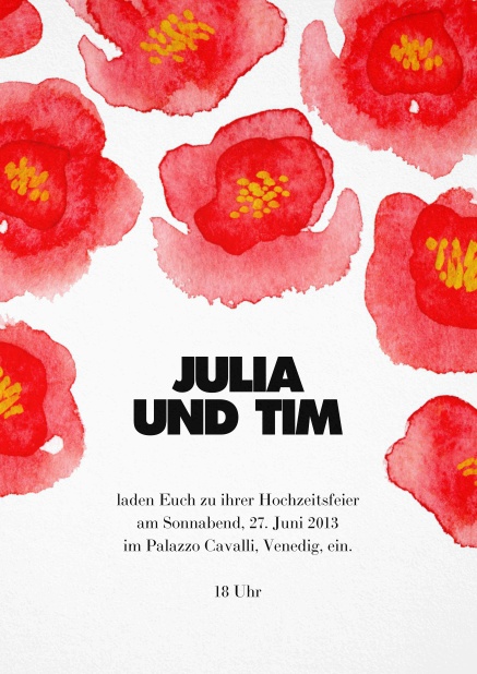 Weiße Einladungskarte mit rotem Blumenmuster.
