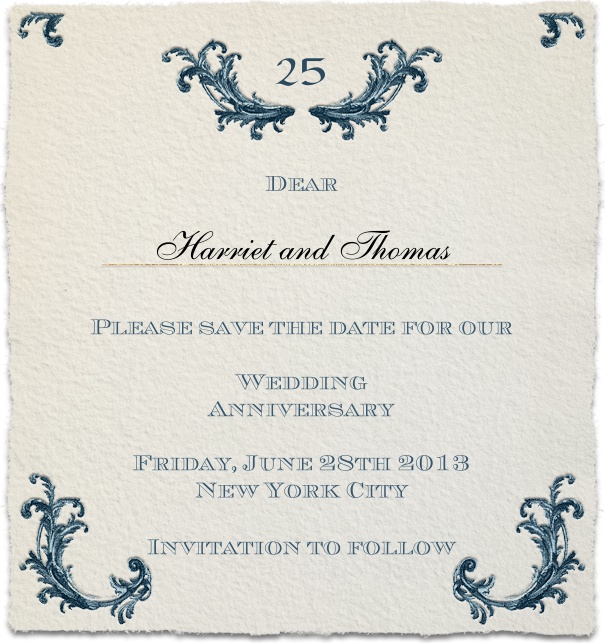 Hochzeits Save the Date auf Büttenpapier mit Jahreszahl, Schnörkel und persönlicher Anrede des Empfängers.
