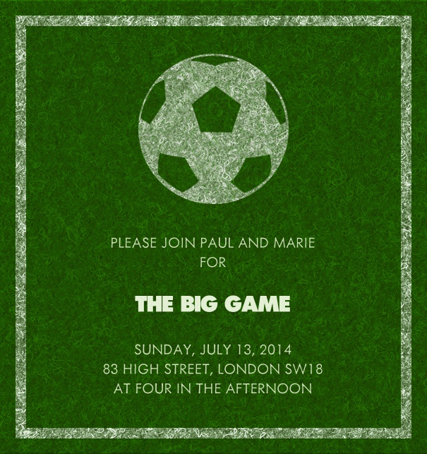 Online Einladungskarte als Fußballfeld mit Ball.