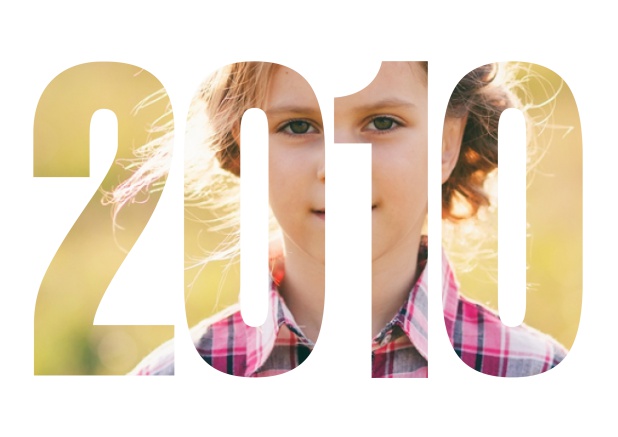 2010 Jahreskarte quer - Weiss - 10. Geburtstag Online Einladungskarte mit ausgeschnittener 2010 für Geburtstagseinladungen mit eigenem Foto. Weiss.