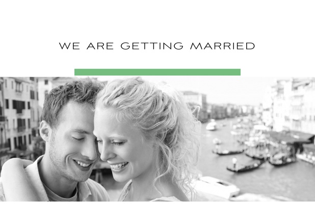 Online Hochzeitseinladungskarte mit allen Seiten gestaltet, inkl. Foto und Textoptionen mit gelder Linie. Grün.
