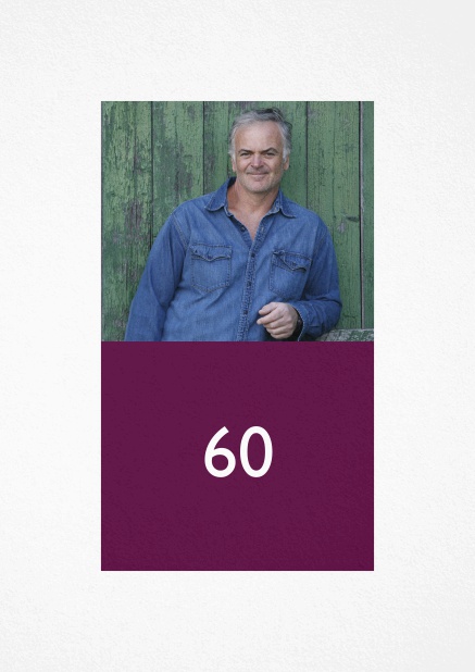 Glücklich mit 60 - Lila - 60. Geburtstag Einladungskarte zum 60. Geburtstag mit Fotofeld und buntem Textfeld. Lila.