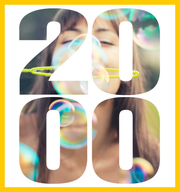 Online Einladungskarte zum 20. Geburtstag mit grossem ausgeschnittenen Geburtsjahr 2000 für ein eigenes Foto. Gelb.