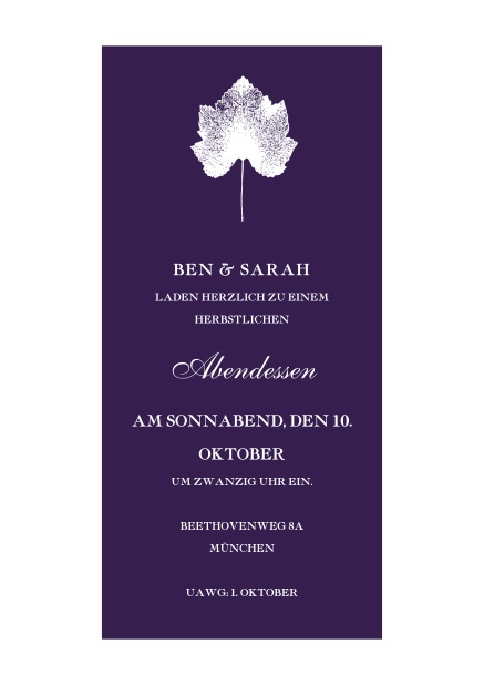 Online Einladungskarte im herbstlichen Stil mit zentriertem Blatt. Lila.