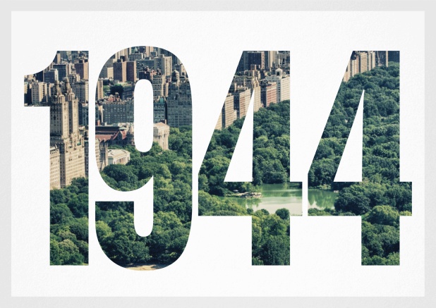 Einladungskarte mit ausgeschnittener 1944 für eigenes Image oder Foto