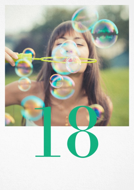 18. Geburtstagskarte mit Fotofeld und editierbarem Textfeld halb auf dem Foto. Grün.