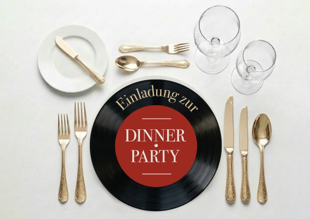 Online Einladung in Querformat mit Schallplatte als Teller und großem Gedeck
