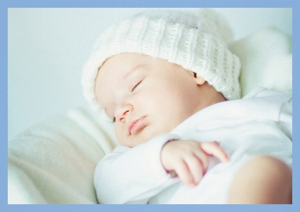Geburtsanzeige mit Foto und Rahmen und auswählbaren Farben Blau.
