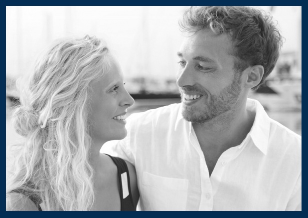 Customer card Online classic Save the date card with photo and frame. Navy.
