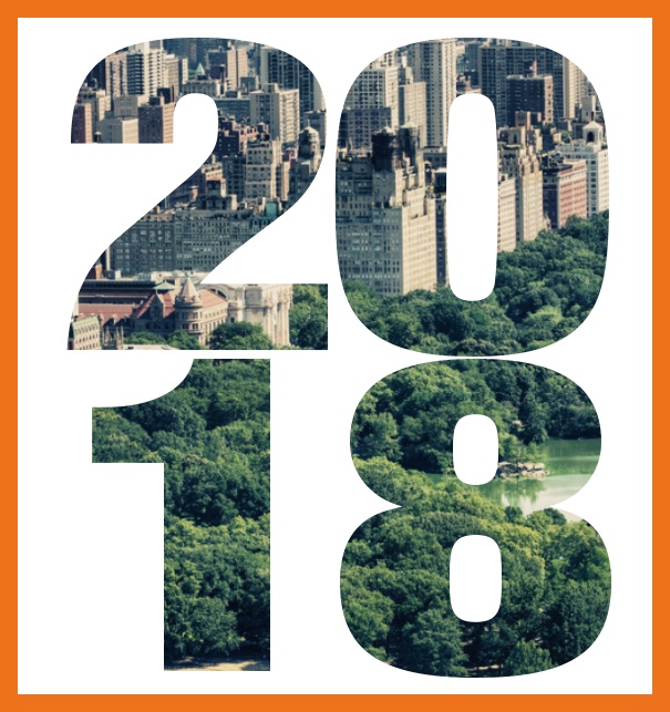 Einladungskarte mit ausgeschnittener 2018 über einem Fotofeld zum selber hochladen. Orange.