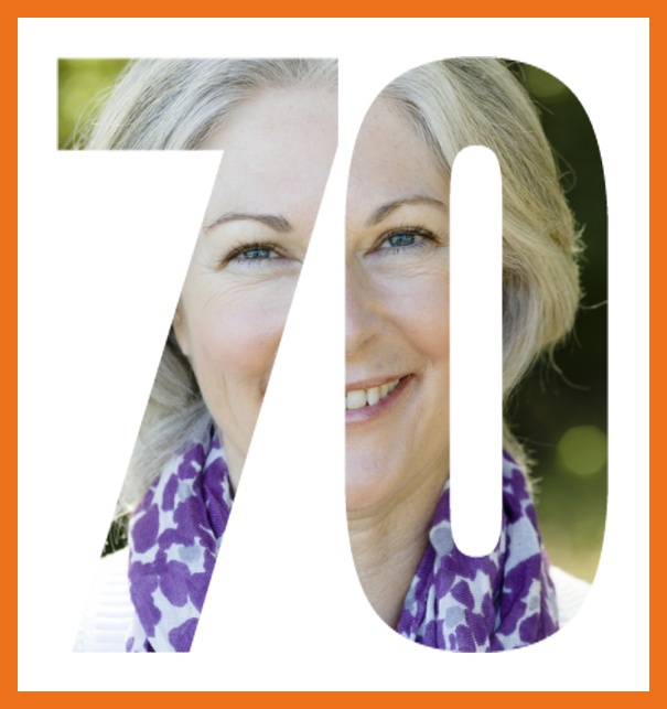 Online Einladungskarte zum 70. Geburtstag mit grosser ausgeschnittenen Zahl 70 für ein eigenes Foto. Orange.