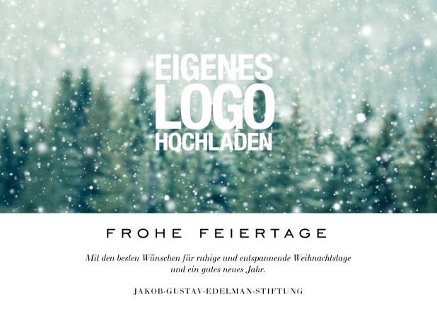 Professionelle Weihnachtsgrusskarte inklusive Nutzung des verschneiten Wald Images.