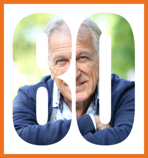 Online Einladungskarte zum 80. Geburtstag mit grosser ausgeschnittenen Zahl 80 für ein eigenes Foto. Orange.