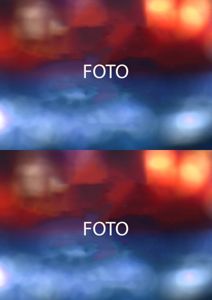 Einfach gestaltete online Fotokarte in Hochkant mit 2 Fotofeldern zum Foto selber hochladen.