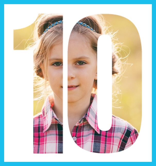 Online Einladungskarte zum 10. Geburtstag mit grosser ausgeschnittenen Zahl 10 für ein eigenes Foto. Blau.