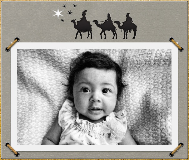 Querformat Weihnachtsfotokarte für Online Weihnachtskarten mit Zwei Seiten. Die erste mit Photo, die zweite mit Text. Papierfarbe ist Grau mit den Drei Königen als Designelement.