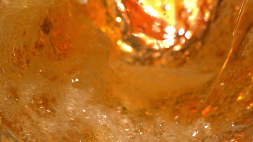 Video of beer filling a glass